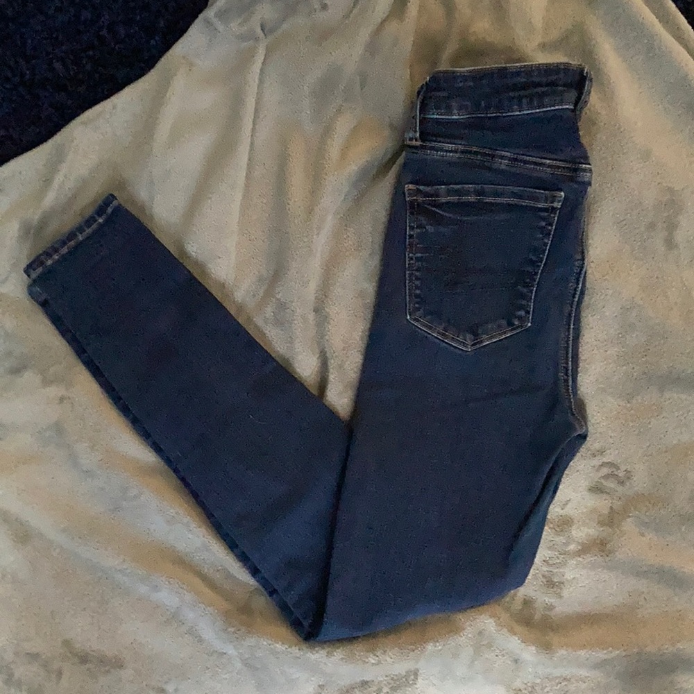 SOLD American Eagle skinny jeans